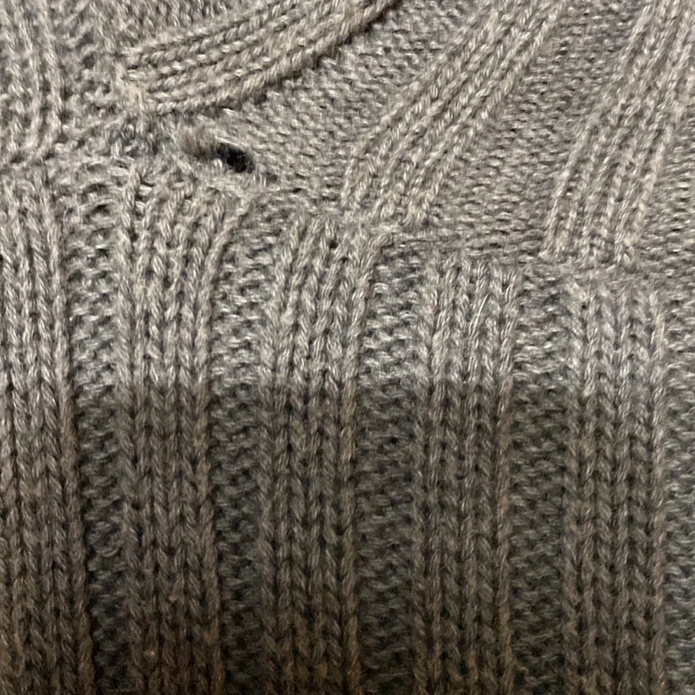 Basix Ribbed sweater - Picture 6 of 6